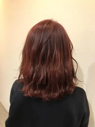 ミディアム カラー 森田 真由のヘアスタイル