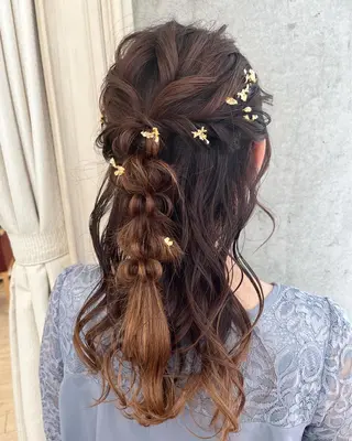 セミロング ヘアアレンジ サソウ ユリエ🥥のヘアスタイル