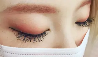 マツエク・マツパ 万都里 MATSURIのヘアスタイル