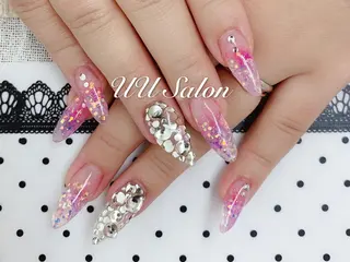 ネイル UU Salon所属・UU ゆきのネイルデザイン