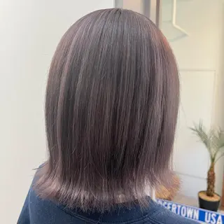 ミディアム カラー Ami ブリーチ/ハイトーンのヘアスタイル