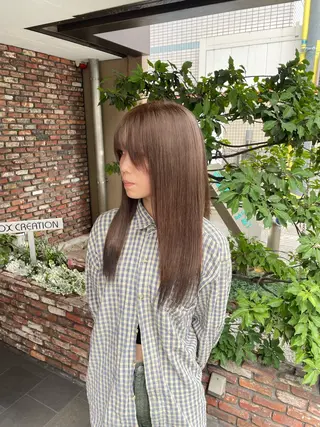 ロング ショート 顔周りレイヤー/マオのヘアスタイル