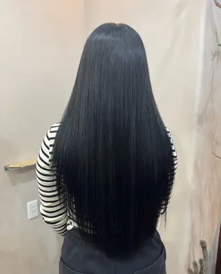 カラー KAREN .のヘアスタイル