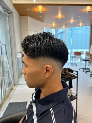 ショート 豊崎 佑輔のヘアスタイル