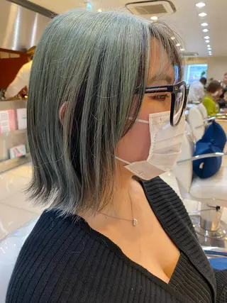 ミディアム sea's所属・ヒラカホ/矢場町/ ブリーチ/似合わせのヘアスタイル