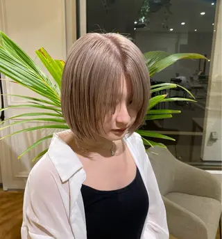 ショート カラー yate'/ Wカラー/小出捷也のヘアスタイル