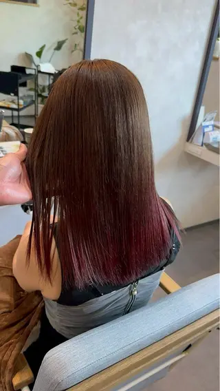 ロング 谷田 みくのヘアスタイル