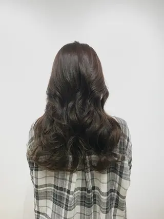 ロング カラー ヘアアレンジ キヨミ 韓国レイヤーカットのヘアスタイル