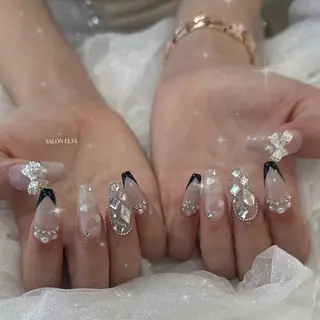 ネイル SALON ELVI.所属・SALON ELVI.のネイルデザイン