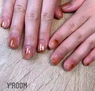 ネイル YUKA （ネイリスト）のネイルデザイン