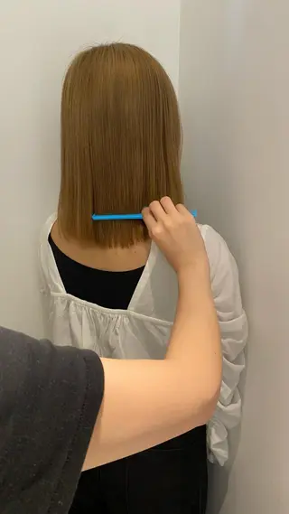 セミロング hair shioのヘアスタイル