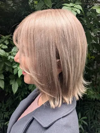 ミディアム カラー fuwat所属・秋葉原でカラーする なら🐉ちぇーたんのヘアスタイル