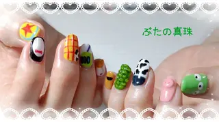 ネイル 林 珠里のネイルデザイン