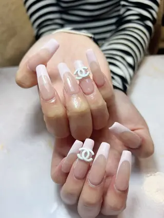 ネイル Garnet nailのネイルデザイン