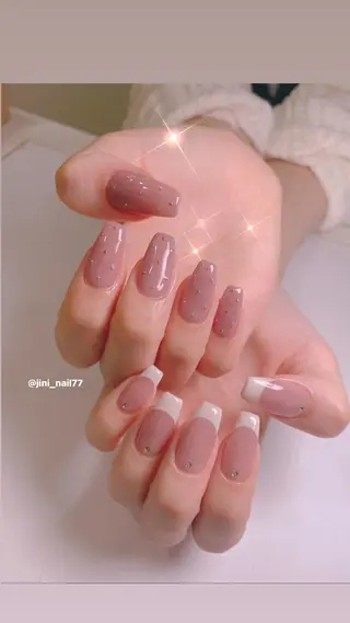 ネイル JINI NAIL所属・ジニ ネイルのネイルデザイン