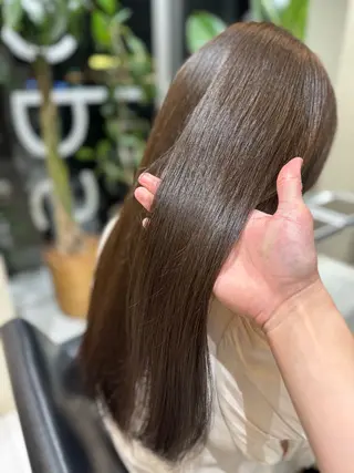 ロング カラー Roops所属・片山 優芽のヘアスタイル