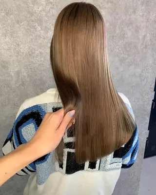 ロング カラー UNDER vr 【アンダーバー】のヘアスタイル