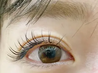 マツエク・マツパ アイラッシュサロンF所属・磯崎 桃子 f(エフ)のマツエク・マツパデザイン