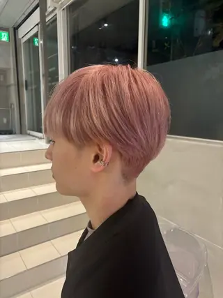 カラー メンズ 🧸ミルクティー／ 顔周りレイヤー/ミクのヘアスタイル