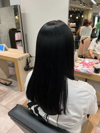 セミロング カラー 🌞レイヤー×カラー 前川那津美🌞のヘアスタイル