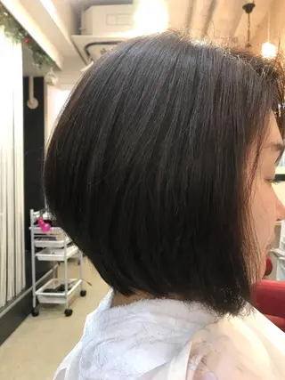 ショート カラー 渋谷宮益坂 omoのヘアスタイル
