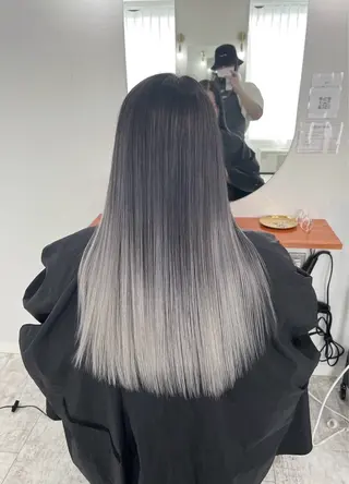 ロング カラー ROBIN所属・指名数No.1 /NAOYAのヘアスタイル