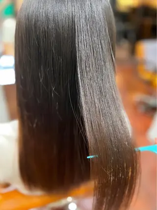 パーマ OASIS AVEDA ザ・ペニンシュラ東京所属・OASISAVEDA 真生のヘアスタイル