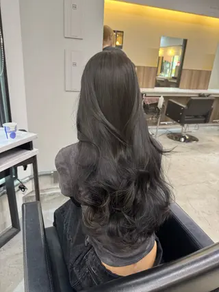 ロング カラー 韓国ヘア🇰🇷 YUKINAのヘアスタイル