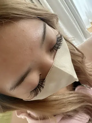 マツエク・マツパ 伊藤名紬 マツエク専門のマツエク・マツパデザイン