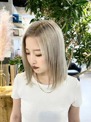 ミディアム 【.ico】心斎橋/ ウルフ/飛田ゆうきのヘアスタイル