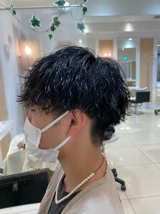 ショート パーマ メンズ メンズ特化型美容師 栗山勇人のヘアスタイル