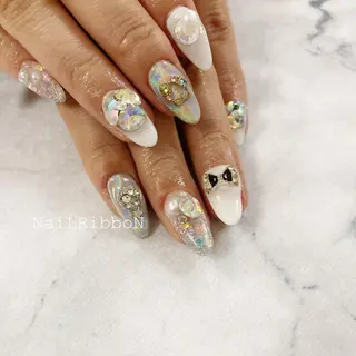 ネイル ネイルリボン 伊藤のネイルデザイン