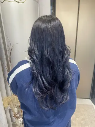 ロング カラー ayano / 透明感・くすみカラーのヘアスタイル