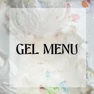 Bonnal所属・Manamǐ 個性派のネイルデザイン