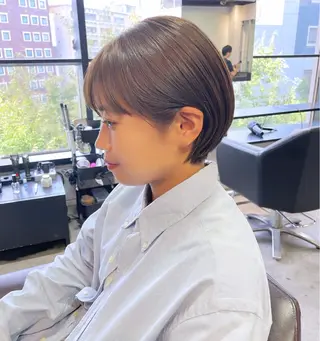 ショート カラー Ms.CHARM【ミズチャーム】所属・韓国/レイヤーカット 顔周り/廣瀬達哉のヘアスタイル