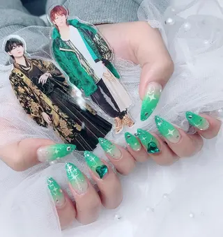 ネイル R salonのネイルデザイン