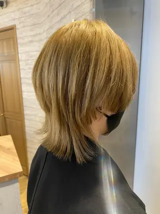 ミディアム hair salon dot.tokyo color所属・MANAMI 🥀ウルフカットのヘアスタイル