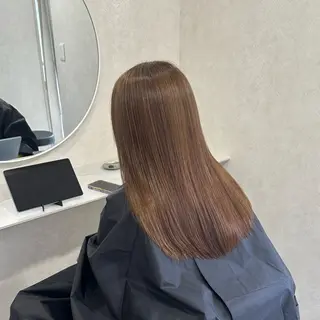 セミロング 髪質改善サロンWHITE所属・【髪質改善サロン WHITE】miuのヘアスタイル