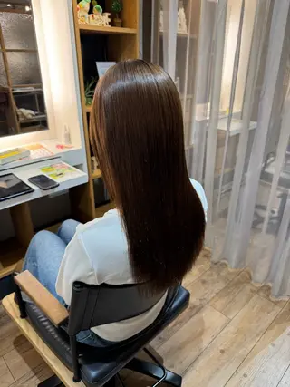 セミロング afloatkobe所属・美髪/髪質改善 川口凌弥のヘアスタイル