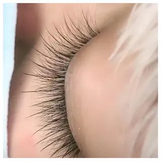 カラー パーマ ヘアアレンジ キッズ ネイル マツエク・マツパ 神山 ビューティー・アイのマツエク・マツパデザイン