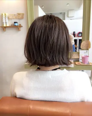ショート カラー nakahara madokaのヘアスタイル