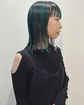 ミディアム カラー Loom.所属・村上雅人 ナチュラルモードのヘアスタイル
