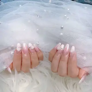 ネイル ENsalon AKIRAのネイルデザイン