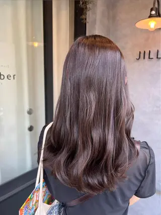 ロング カラー N°jillva 𝑘𝑎𝑟𝑖𝑛のヘアスタイル