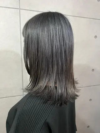 ミディアム カラー ヘアアレンジ 暗髪カラー🫐パーマ おくだりんかのヘアスタイル