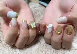 ネイル t. yoshizawaのネイルデザイン