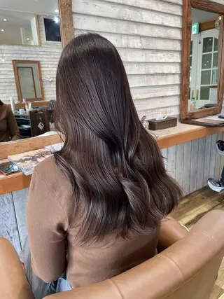 ロング カラー &.TIGRE KUMAMOTOのヘアスタイル