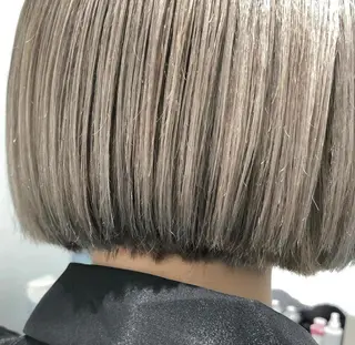 ミディアム カラー 顔周りレイヤー 🎀マリノのヘアスタイル