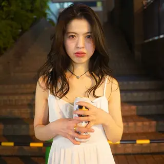 セミロング ｼｮｰﾄｶｯﾄ 梅田 山下　すみれのヘアスタイル