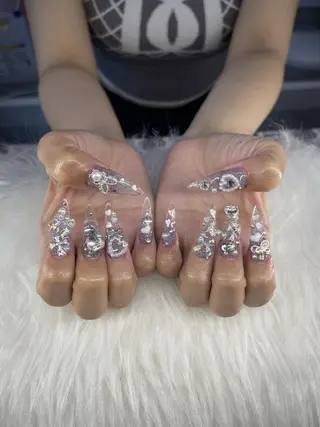 ネイル Naomi Nail所属・Naomi Nailのネイルデザイン